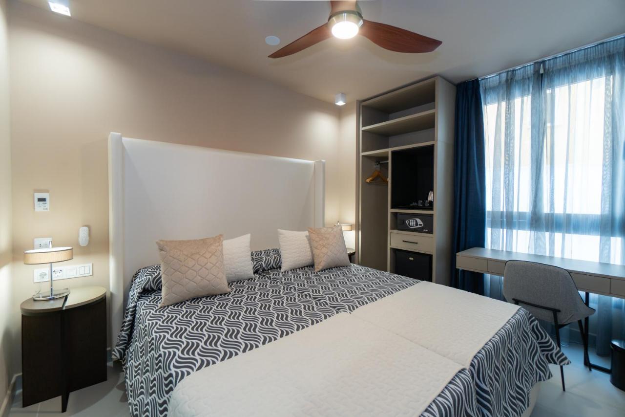 Hotel Perla Del Sur Torremolinos Ngoại thất bức ảnh